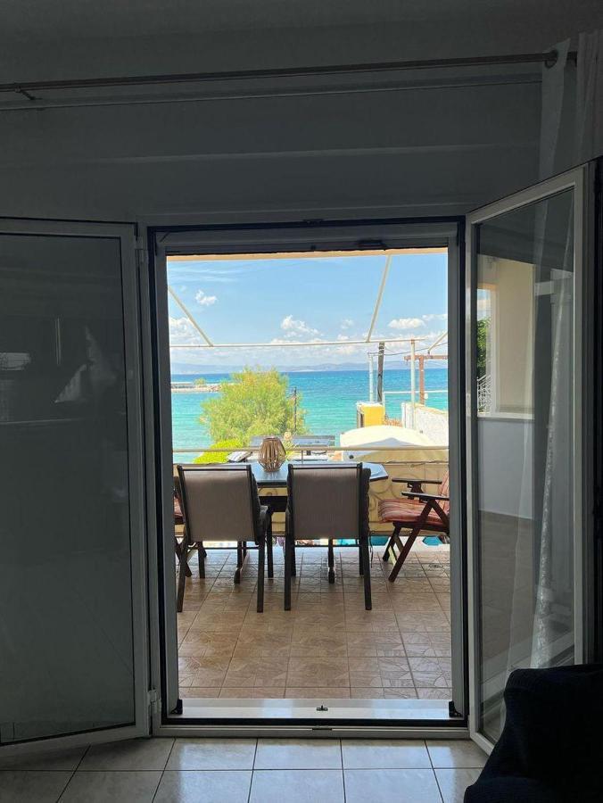 Apartament Ελένη Megalochori  Zewnętrze zdjęcie