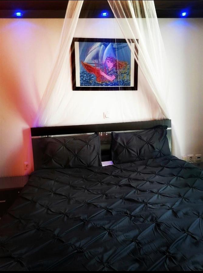 Apartament Ελένη Megalochori  Zewnętrze zdjęcie