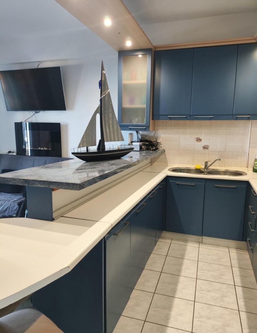 Apartament Ελένη Megalochori  Zewnętrze zdjęcie